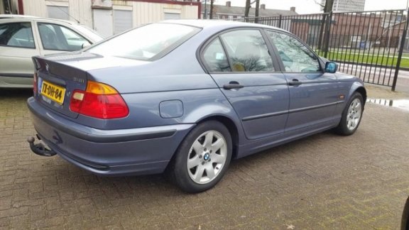 BMW 3-serie - 318i Executive / Nieuwe APK / NAP / Elek. Pakket/ - 1