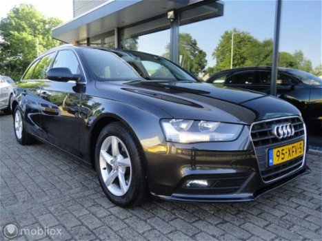 Audi A4 Avant - - 2.0 TDIE PRO LINE BUSINESS zeer goed onderhouden keurige auto - 1