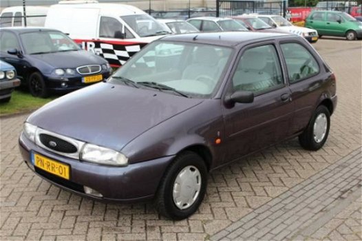 Ford Fiesta - 1.3-16V Ghia Peter Mulder JR Emmer-Compascuum - 1