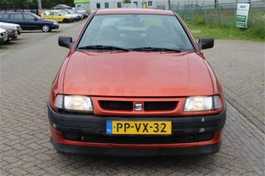 Seat Ibiza - 1.4i Latino Peter Mulder JR Emmer-Compascuum - 1