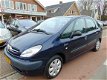 Citroën Xsara Picasso - 1.8i-16V Différence 2 Clima / Elec.Pakket / Trekhaak - 1 - Thumbnail