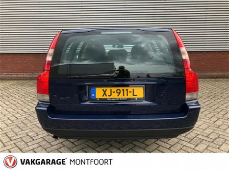 Volvo V70 - 2.4 T5 Kinetic Youngtimer/Airco/Half Leer/Stoelverwarming - 1