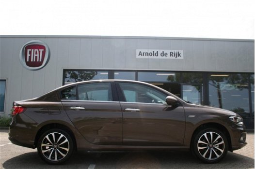 Fiat Tipo. - 1.4 Lounge Navi. Climate, 17 inch - 1