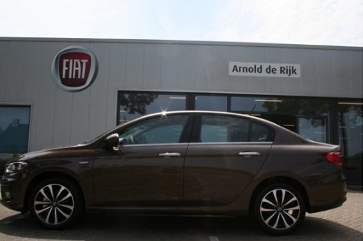 Fiat Tipo. - 1.4 Lounge Navi. Climate, 17 inch - 1