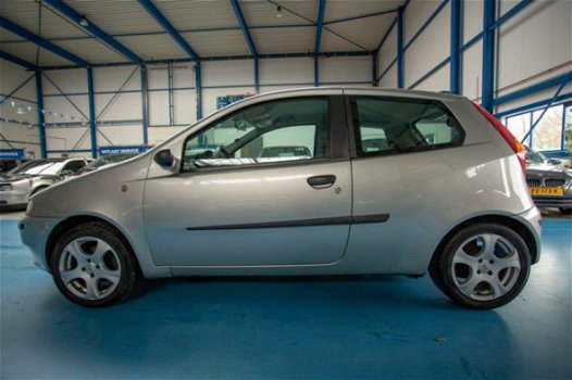 Fiat Punto - 1, 2 16v ELX Speedgear Automaat - 1