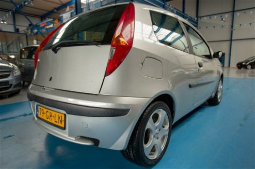 Fiat Punto - 1, 2 16v ELX Speedgear Automaat - 1