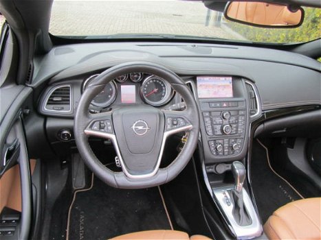 Opel Cascada - 2.0 CDTI 121KW AUT NAVIGATIE LEER ZEER VOL - 1