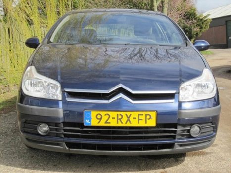 Citroën C5 - 1.8-16V Ligne Prestige Nieuwe koppeling, 4 banden en APK - 1