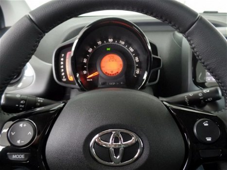 Toyota Aygo - 5-drs 1.0 X-Play | Airco | Canvas open dak | L.m. velgen | - 1