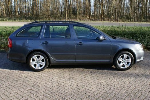 Skoda Octavia Combi - 1.2 TSI Ambition Business Line Navi PDC Clima - 1