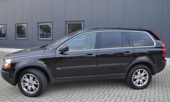 Volvo XC90 - 2.4 D5 Exclusive , uniek slechts 147.000km, bijtel vriendelijk - 1