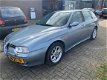 Alfa Romeo 156 Sportwagon - 2.0 JTS Distinctive Selespeed Semi-Automaat Airco - 1 - Thumbnail