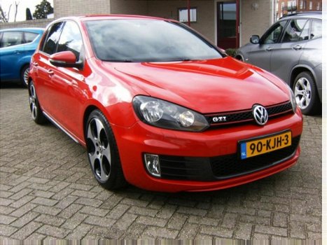 Volkswagen Golf - 2.0 GTI 5 Deurs Automaat DSG Leder Navi Nieuwstaat - 1