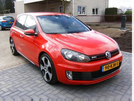 Volkswagen Golf - 2.0 GTI 5 Deurs Automaat DSG Leder Navi Nieuwstaat - 1