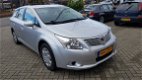 Toyota Avensis Wagon - 1.6 VVT-i Comfort - 1 - Thumbnail