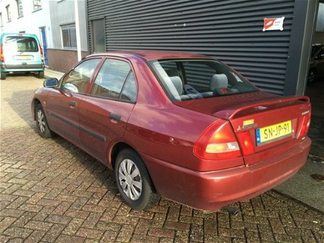 Mitsubishi Lancer - 1.3 GLI - 1