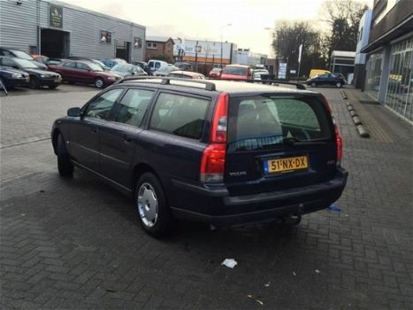 Volvo V70 - 2.4 Edition II 2004 7 PERSOONS CLIMA CRUISE - 1