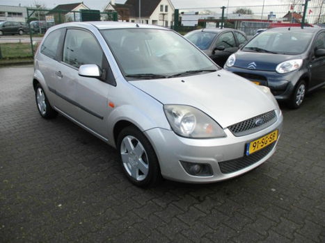 Ford Fiesta - 1.3-8V Futura Fiesta 1.3-8V Futura - 1