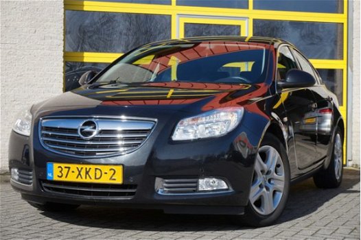 Opel Insignia - 1.4 Turbo 140pk Business Edition Navi | Clima | PDC V+A | Cruise control - 1
