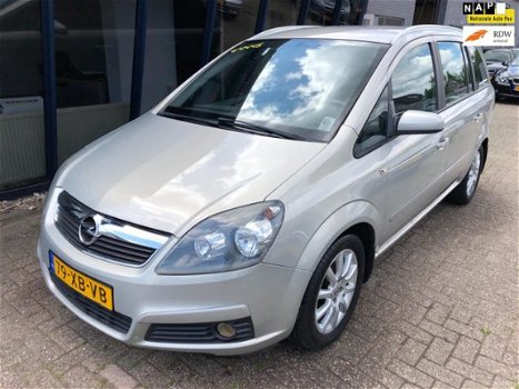 Opel Zafira - 2.2 Temptation - 1