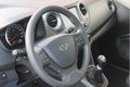 Hyundai i10 - 1.0i Comfort Navigatie | Navigatie | Parkeersensoren | Bluetooth | USB | Airco | - 1 - Thumbnail