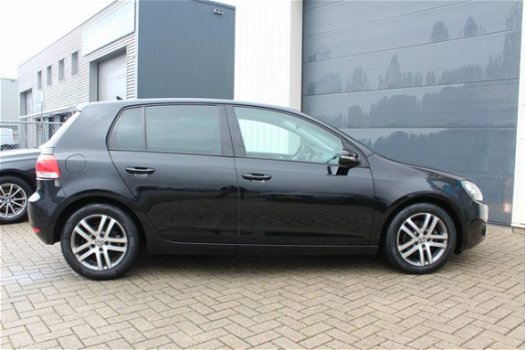 Volkswagen Golf - 1.4 TSI Highline /Navigatie/Rijklaar Prijs/Pdc/Garantie - 1