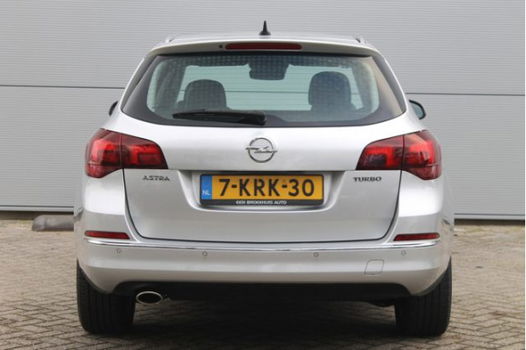 Opel Astra Sports Tourer - 1.6 170 pk Cosmo - 1