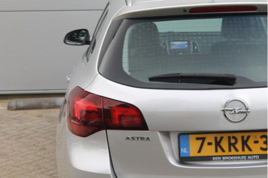 Opel Astra Sports Tourer - 1.6 170 pk Cosmo - 1