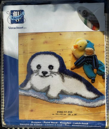 AANBIEDING VERVACO KNOOPPAKKET (SMYRNA) (KLEEDJE) ZEEHOND - nr. 1