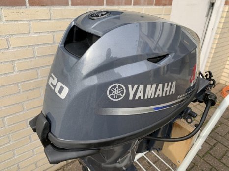 Yamaha F20BEL 20PK NIEUW Afstandbediend - 4
