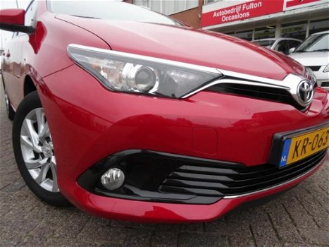 Toyota Auris Touring Sports - 1.2T Aspiration Limited /A.Camera/Led verlichting/km 32000 - 1
