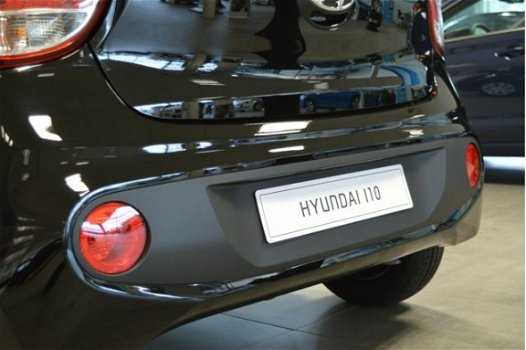 Hyundai i10 - 1.0i Comfort Van €14.950, - nu geheel rijklaar €13.950 - 1
