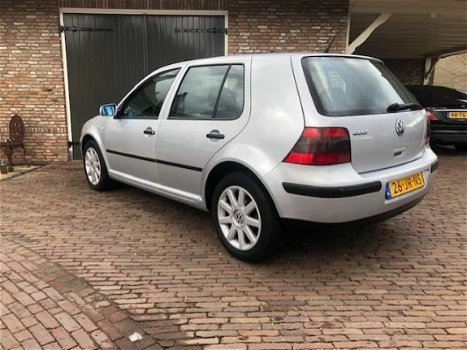 Volkswagen Golf - 1.6-16V Comfortline NIEUWE APK - 1