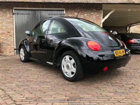 Volkswagen New Beetle - 2.0 Highline Leder Airco 169 NAP - NIEUWE APK - 1