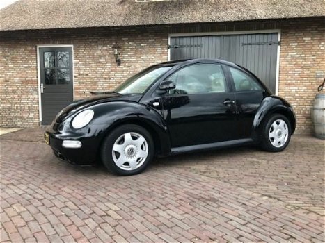 Volkswagen New Beetle - 2.0 Highline Leder Airco 169 NAP - NIEUWE APK - 1