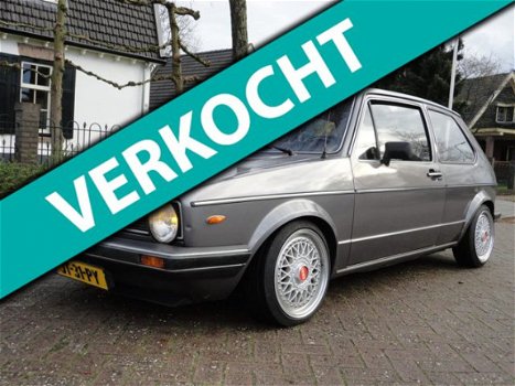 Volkswagen Golf - 1.5 GX - 1