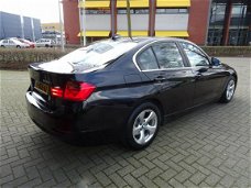 BMW 3-serie - 320d Edition Executive Navi Xenon