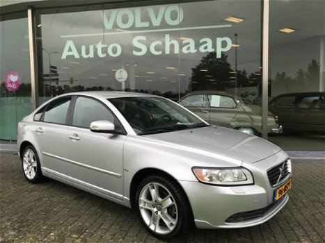 Volvo S40 - 1.6D Edition II Leer Telefoon Spoiler PDC Trekhaak - 1