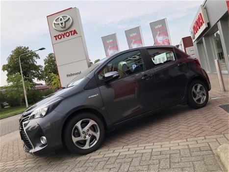Toyota Yaris - 1.5 Full Hybrid Aut Trend 100pk - 1