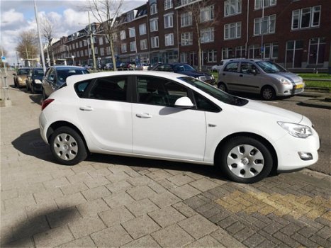 Opel Astra - 1.4 Business + 1e Eigenaar / Airco / Nieuwe A.P.K - 1