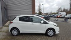 Toyota Yaris - 1.0 VVT-i Aspiration Met Airco, super mooie/nette auto