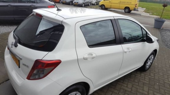 Toyota Yaris - 1.0 VVT-i Aspiration Met Airco, super mooie/nette auto - 1