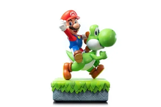 First4Figures Super Mario Mario and Yoshi statue - 2