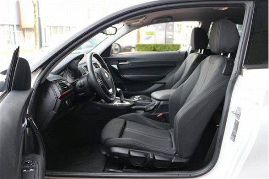 BMW 1-serie - 116d Corporate Lease Sport Navi Xenon Keyless Go Facelift - 1