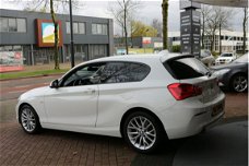 BMW 1-serie - 116d Corporate Lease Sport Navi Xenon Keyless Go Facelift