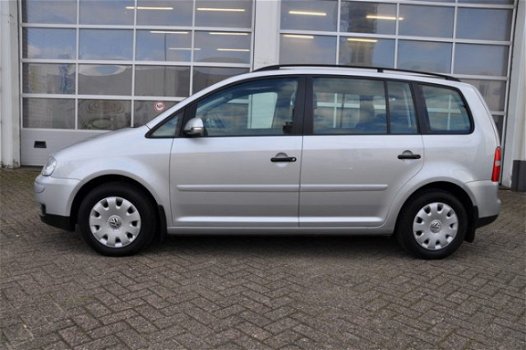 Volkswagen Touran - 1.6 BUSINESS, MPV - 1