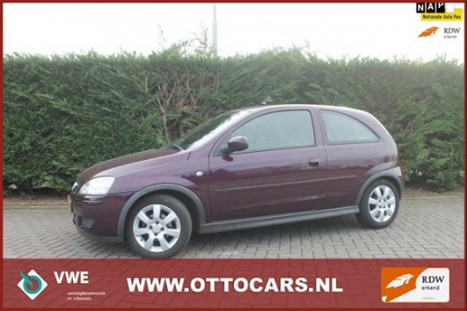 Opel Corsa - 1.2-16V Silverline - 1