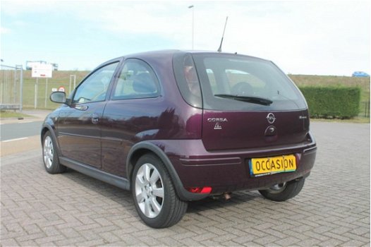 Opel Corsa - 1.2-16V Silverline - 1