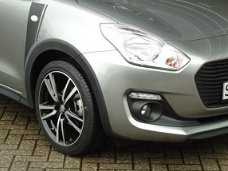 Suzuki Swift - 1.2 16v SPORTLINE ALCANTARA