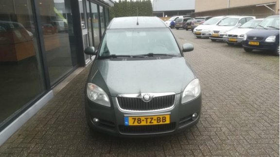 Skoda Roomster - 1 .4i-16V STYLE inclusief Autogasinstallatie (LPG-G3) - 1